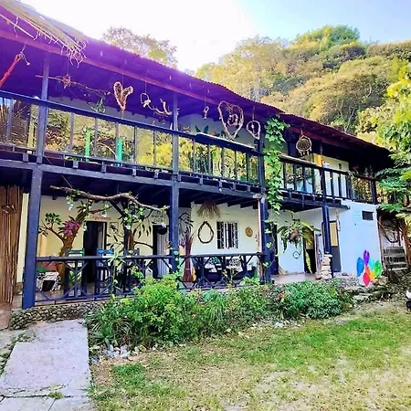 Eco Hostal Tierra de Agua y Fuego-3